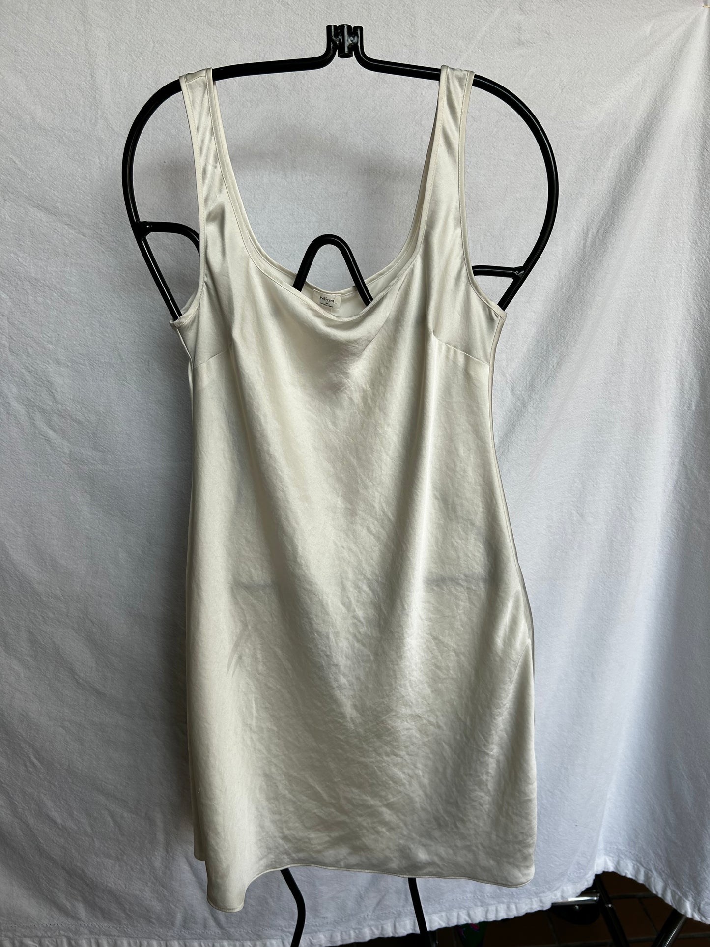 Robe Aritzia