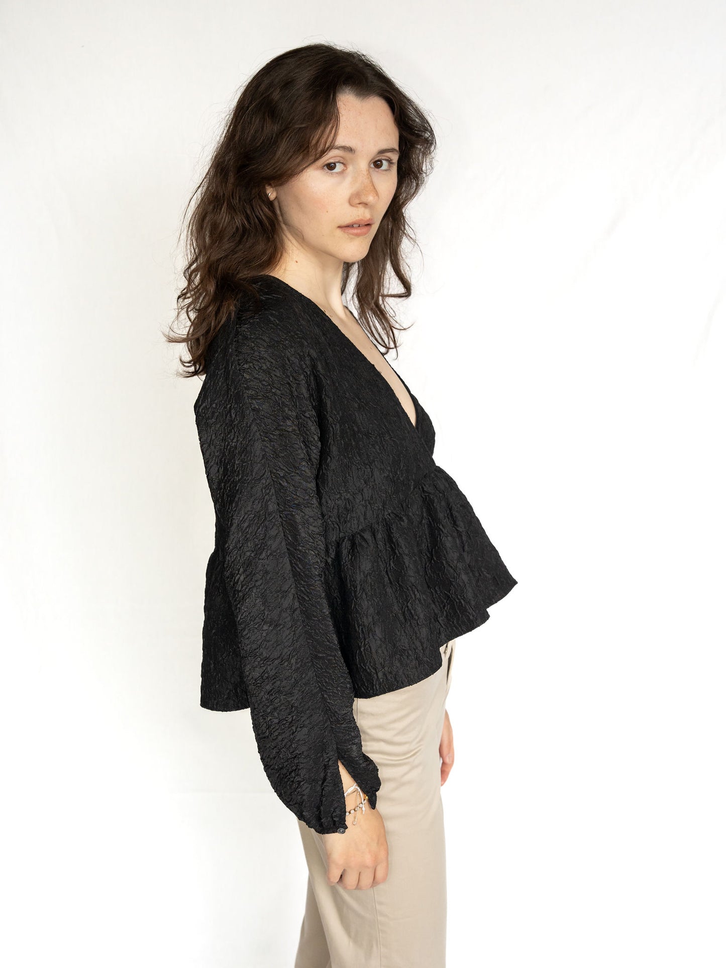 Haut Aritzia